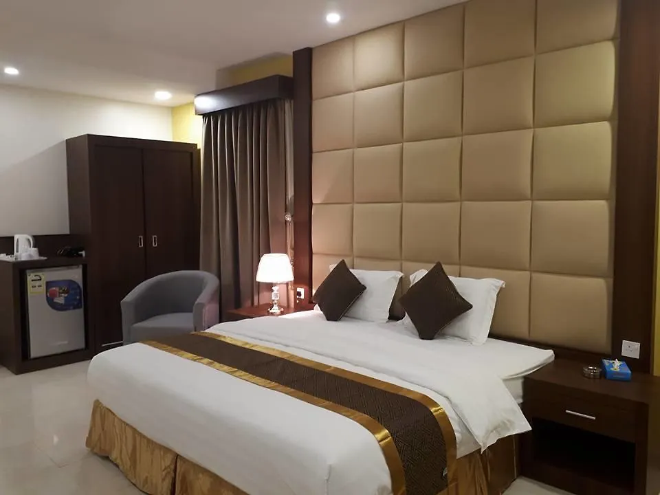 Hotel تاج الخليج للشقق المخدومة Dammam