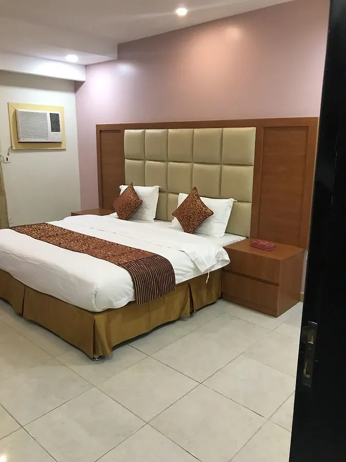 Hotel تاج الخليج للشقق المخدومة Dammam