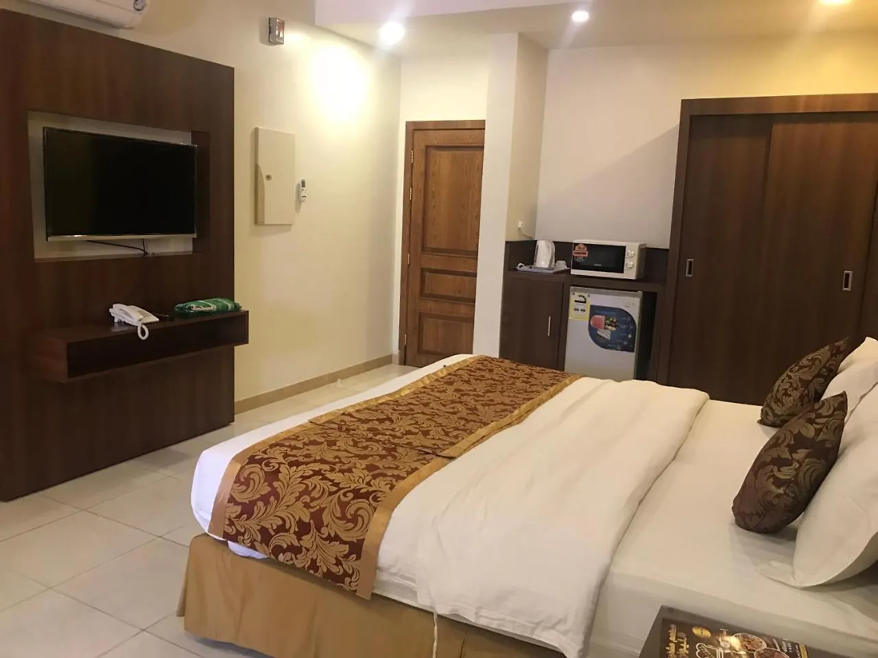 تاج الخليج للشقق المخدومة Dammam Hotel